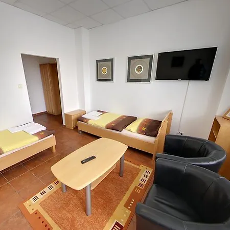 Penzión pre hostí Batavya Topolcany
