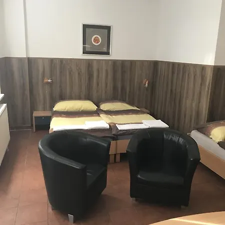 Penzión pre hostí Batavya *