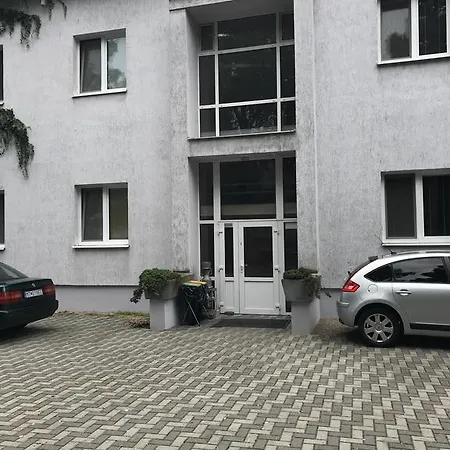 Batavya Penzión pre hostí